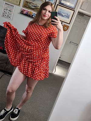 Sassy trans-woman from Decatur, Illinois